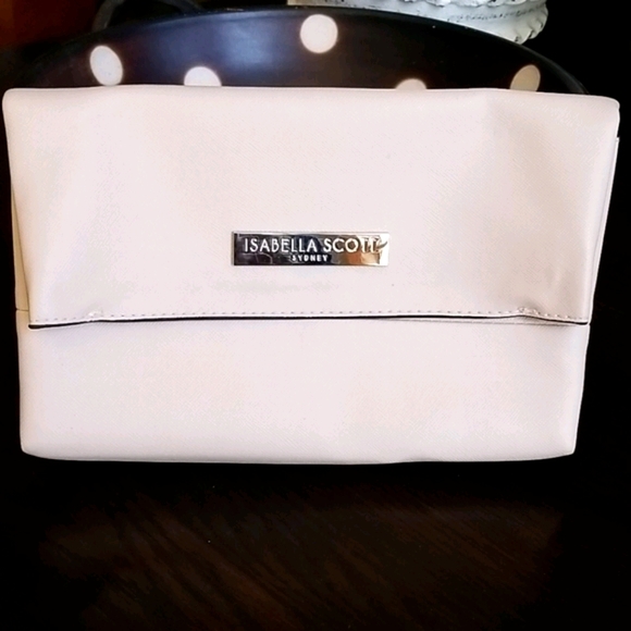 Isabella Scott Sydney Snap Close Vinyl Clutch Bag - Picture 3 of 9